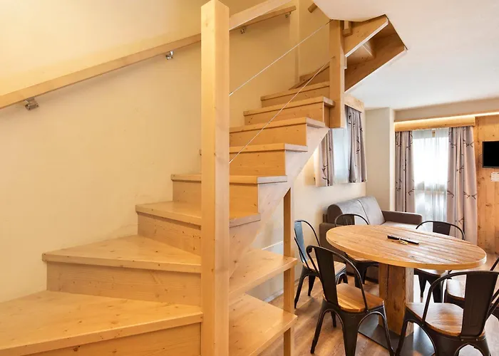 Chalet Leur Gusja Golp Trilocale